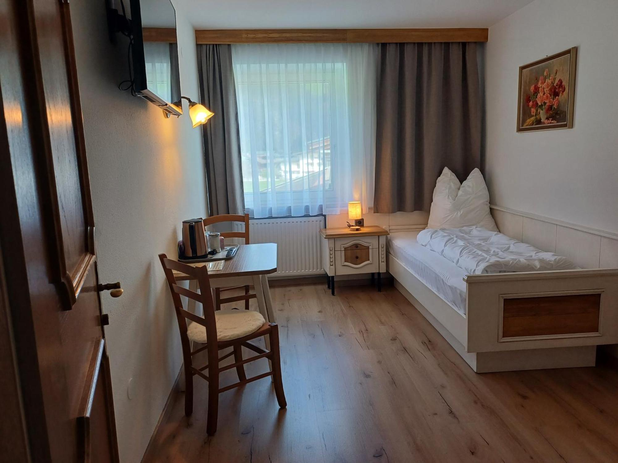 Gaestehaus Berta Zell am Ziller Quarto foto
