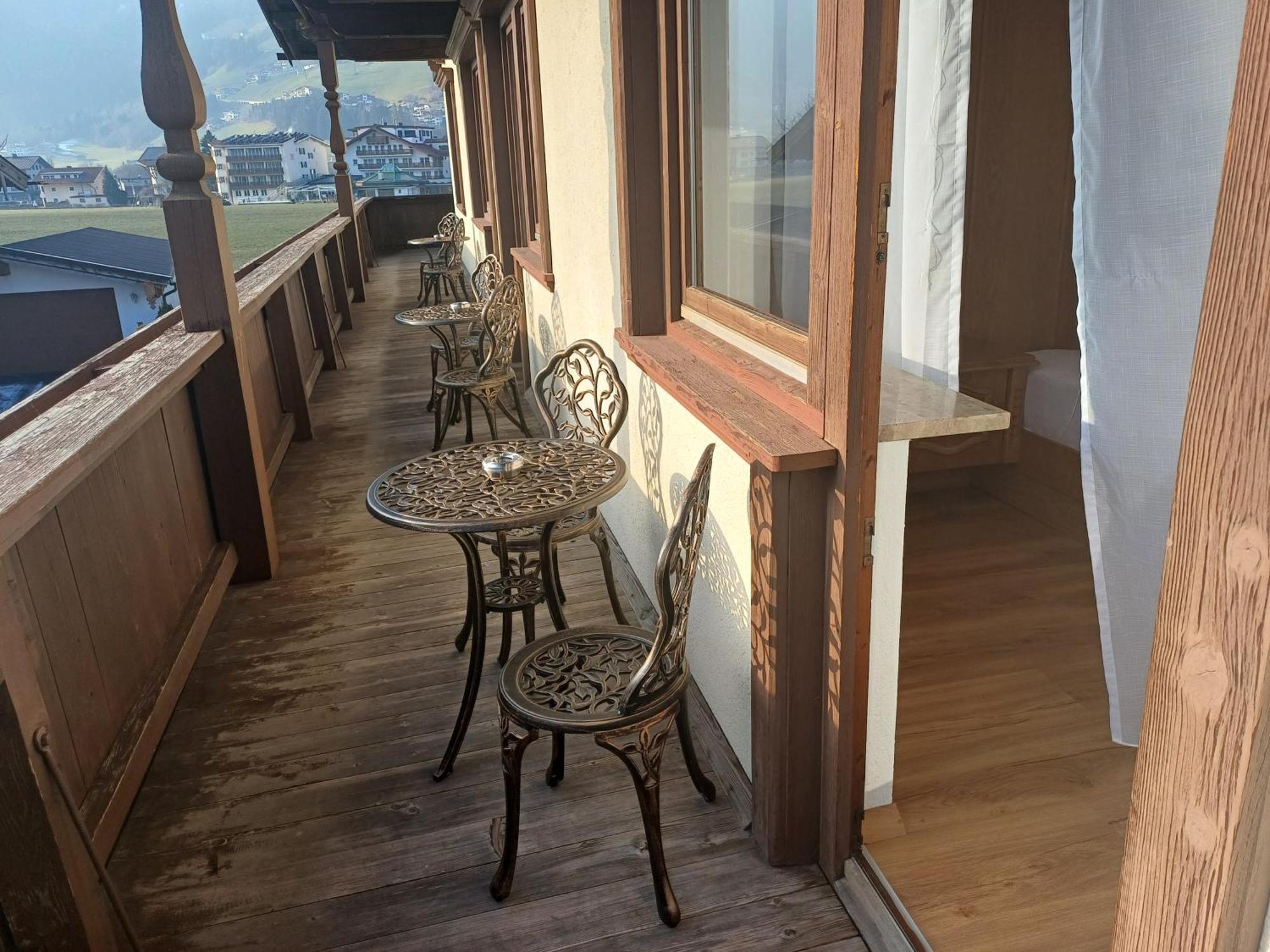 Gaestehaus Berta Zell am Ziller Quarto foto